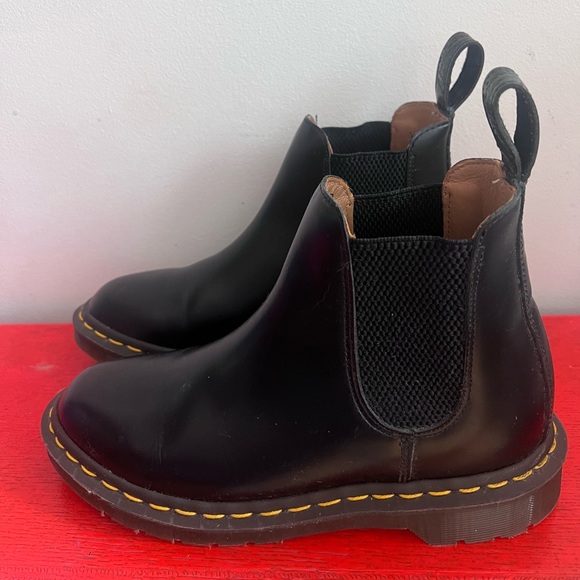 EUC Comme des Garçons Dr Martens Chelsea boots black - Picture 3 of 15